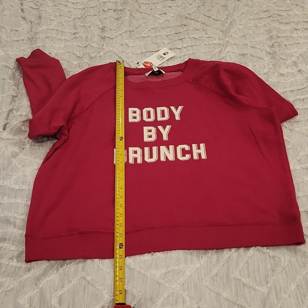 Wildfox "Body by brunch" sweatshirt size L in a beautiful sangria color, nwt! - Picture 10 of 10